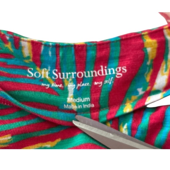 SOFT SURROUNDINGS sleeveless top, soft cotton blend, floral, crochet ruffle,Med. - Picture 7 of 8